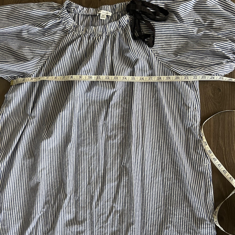 Elegant Black and White Striped Mini Dress - Picture 7 of 9